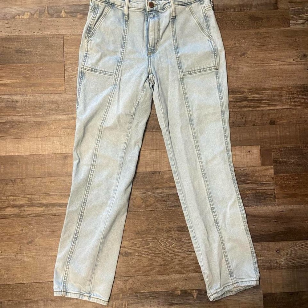 Women's Light Blue Jeans